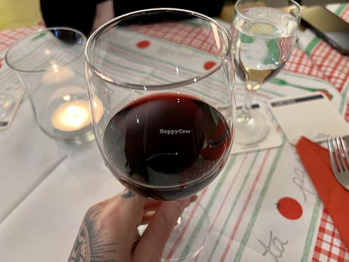 red wine at Pizzeria Trattoria Sorrentino in Cologne