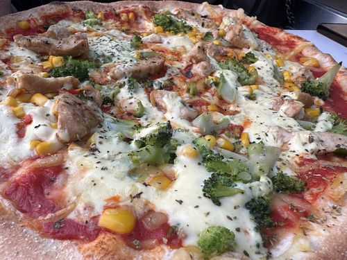 vegan pizza  at Pizzeria Trattoria Sorrentino in Cologne