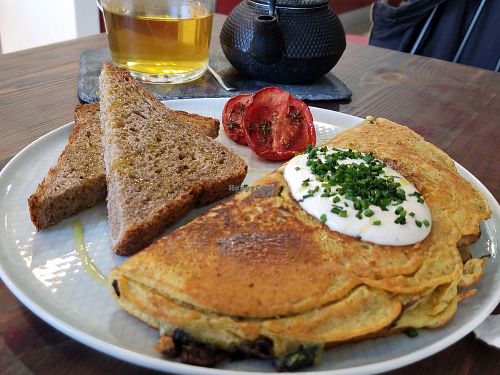 Chickpea omlet at Eqvilibrivm Cafe in Barcelona