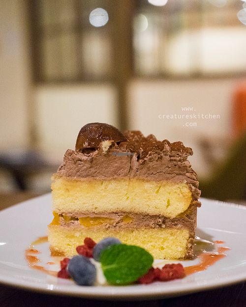 Peach and chocolate short cake.  at Mumokuteki Vegan Cafe in Kyoto