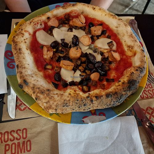 Pizza vegana at Rossopomodoro in Venice
