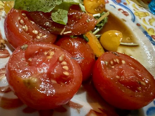tomato salad  at Rossopomodoro in Venice