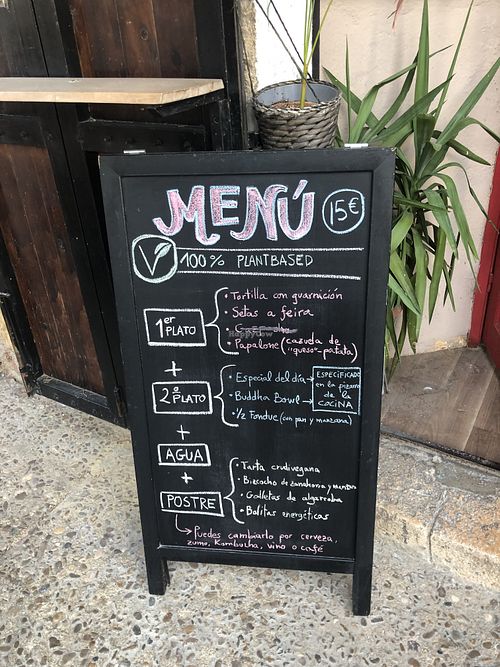 Three course menu  at CReeA in Tarragona