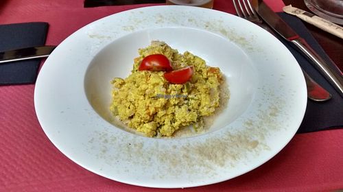 Scrambled tofu at B12 in Girona