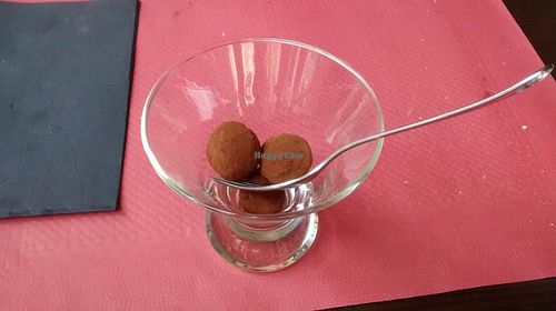 Chocolate truffles at B12 in Girona