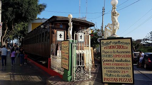 Outside view at Expreso Virgen de Guadalupe Cafe Cultural in Lima