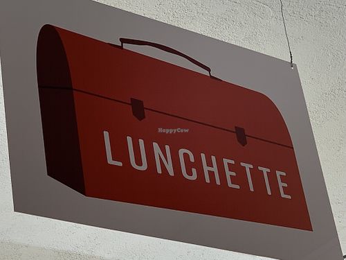Signage  at Lunchette in Petaluma
