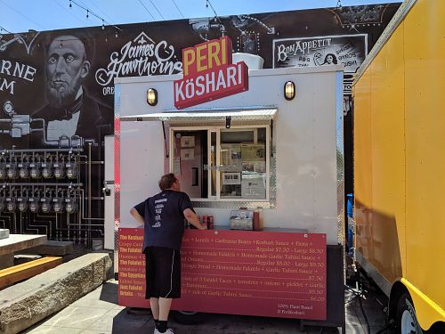 Food cart at Peri Koshari in Portland
