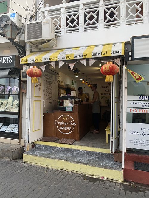 Shop front at Dumplings Cafe in Galle