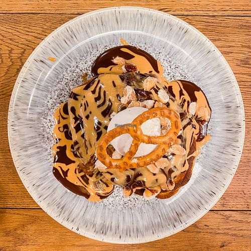 vegan peanut butter chocolate pancakes at Alabama's All American Eatery in Manchester