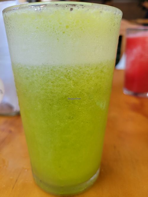 Green juice at Casa Vegan in Jaco