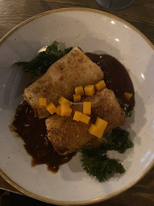 Pyszne wegańskie krokiety 😻  at Pochlebna in Wroclaw