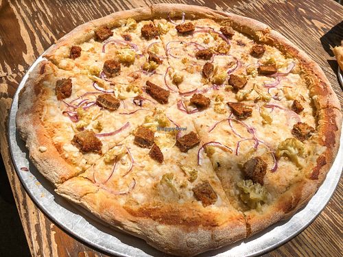 Build Your Own: White sauce, mozzarella, chicken katsu cutlet (Field Roast), red onion and cauliflower. at California Sun in Los Angeles