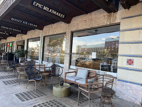 Exterior  at Beans & Barlour in St Petersburg