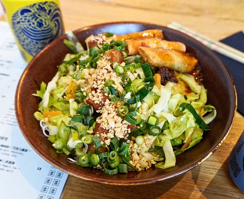 Lin's Noddle Bowl at Liu Lin in Brussels