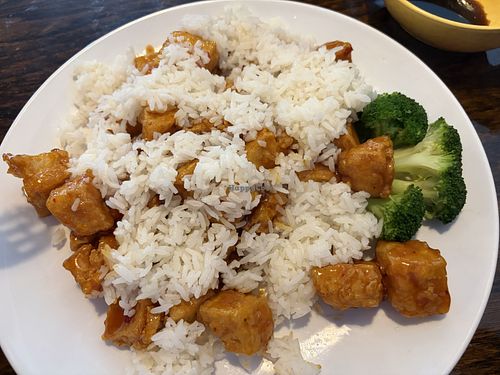 Tofu general tso  at Easton Asian Bistro in Easton