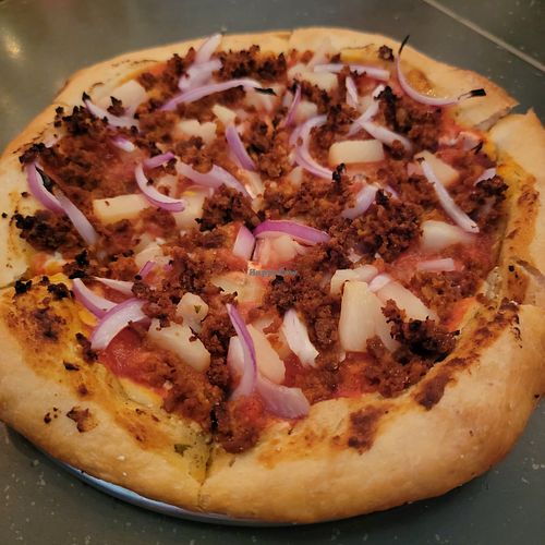 Waponi Woo at Secret Pizza Society in Portland