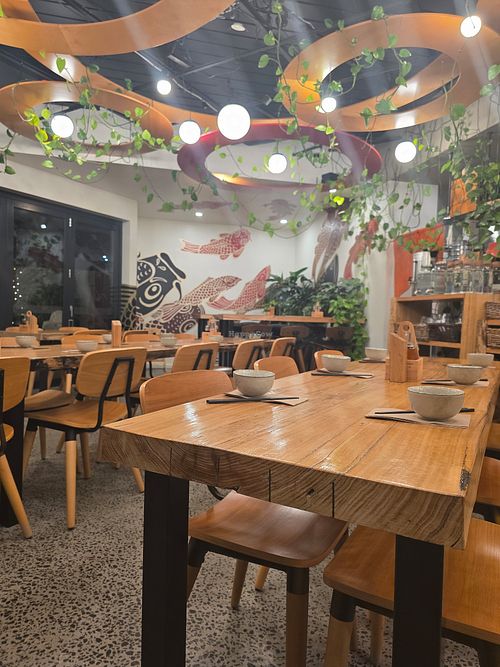 Inside at Owens in Rosebud