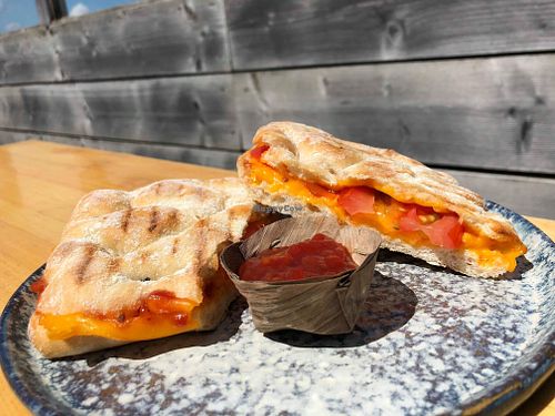 Yummie Cheazy Melt (photo made by Joey) at Pele Surf Shack in Hook Of Holland