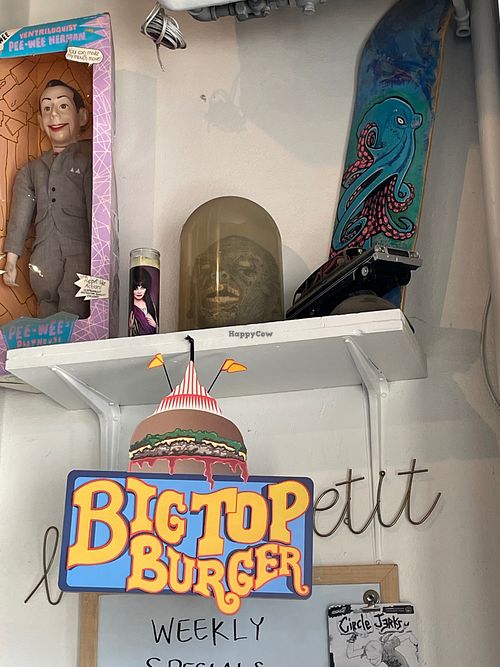 More Funky Decor at Libelula in Fresno