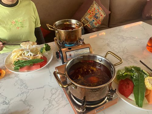  at Dé Lái Xī SùShí 德来兮素食 in Kangding