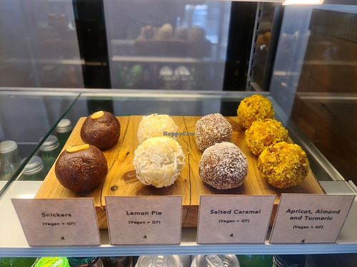 Vegan sweet snacks at Pipi in Middleton