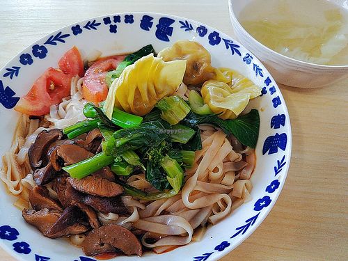Dumpling with kway teow at Create Healthy Lifestyle 創意素食 in Central Singapore