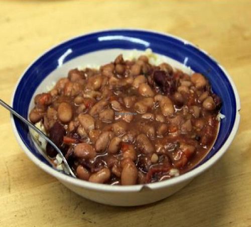 Chili seasoned pinto beans served over brown rice at Oh Happy Days Vegan Cafe in Altadena