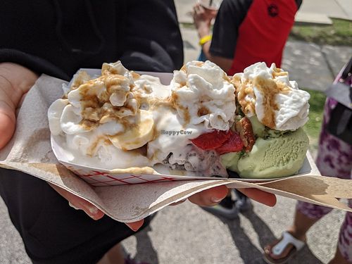 Banana split at Earthy Goodness in Houston