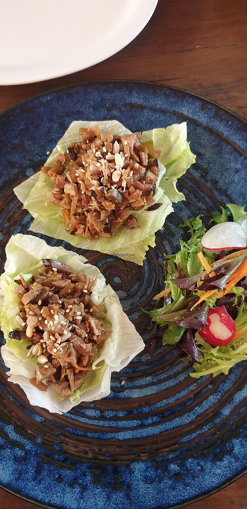 Lettuce cups at Lotus Thai in Launceston