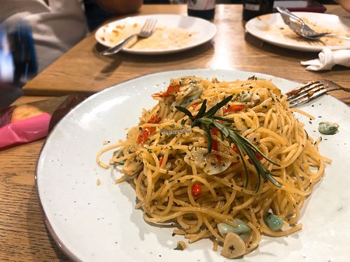 Spaghetti aglio e olio e peperoncino at YEARS 素年 in Kowloon