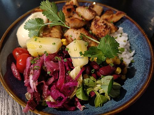 NoChicken bowl with aioli, pineapple, pickled red onion, cherry tomaties and rice. at Pikku X in Pori