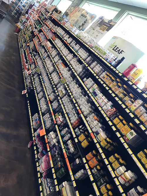 tons of vitamins and supplements  at Sunrise in Valparaiso
