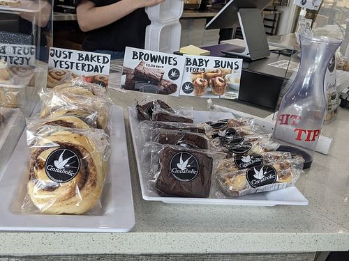 Yesterday's buns at reduced price plus other goodirs at Cinnaholic in Pearland