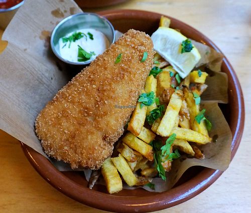 Fish & Chips at Mōpa in Paris