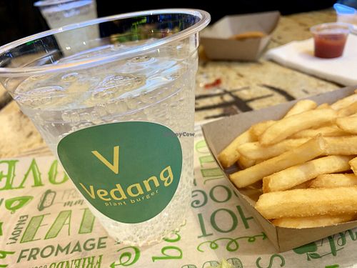 sparkling water at Vedang - green burger | Mall of Berlin in Berlin