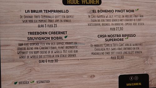 Vegan wines at El Niño Beach Club in The Hague