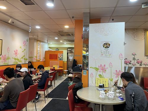 Interior at Golden Vegetarian Food in Hong Kong Island