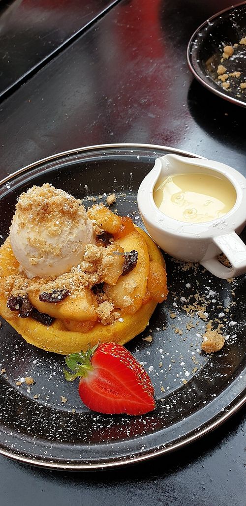 Apple crumble at Sweet 'N' Seasoned in Bletchley