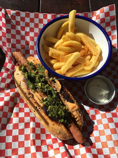 VJ's choripan at Vegan Junkies in Lisbon