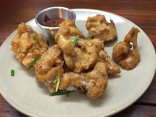 Appetizers - Cauliflower  at Vegan Junkies in Lisbon