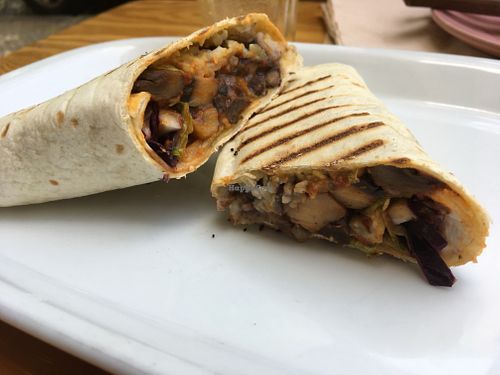 Breakfast Burrito (Burrito with lettuce, purple cabbage, brown rice, sauteed black beans and al pastor mushrooms at Vegan Junkies in Lisbon