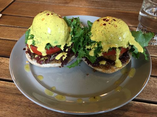 Vegan Benedict  at Green Pantry 그린팬트리 in Seoul