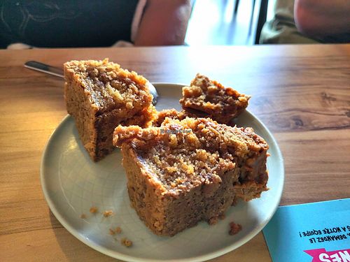 Speculos cake at EnVie Vegan in Geneva