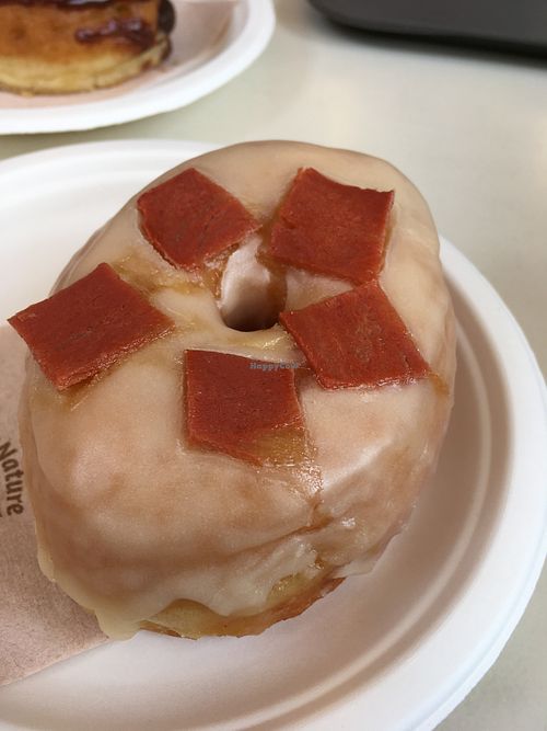 Maple and bacon, so strange, yet so good at Scoop 'n Dough in Lisbon