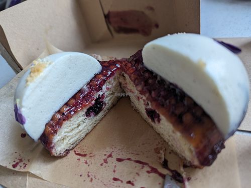 Panna cotta and blueberry doughnut at Scoop 'n Dough in Lisbon