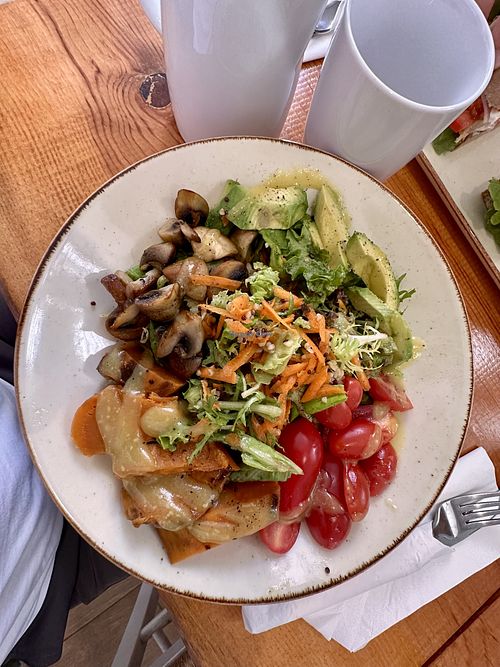   at Healthylicious in Mykonos