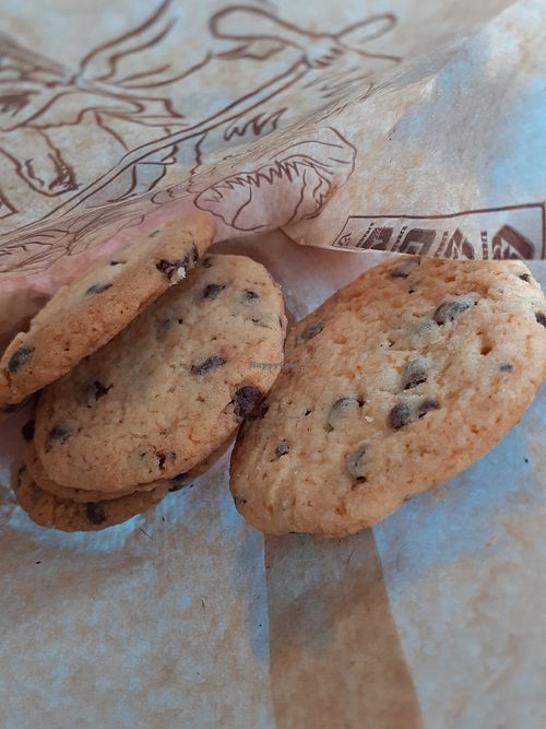 Vegan cookies at El Obrador del Carme in Valencia