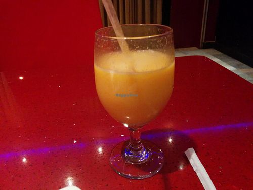 Hawaiian Blend Juice at Au Lac in Fountain Valley