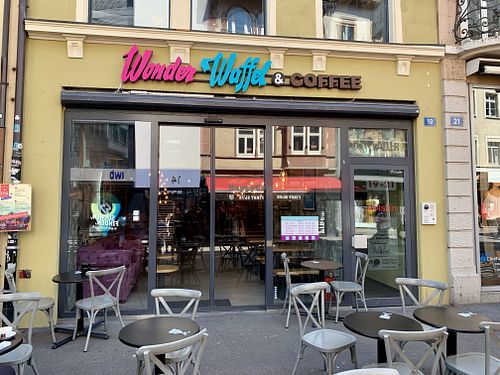 outside at Wonder Waffel in Basel